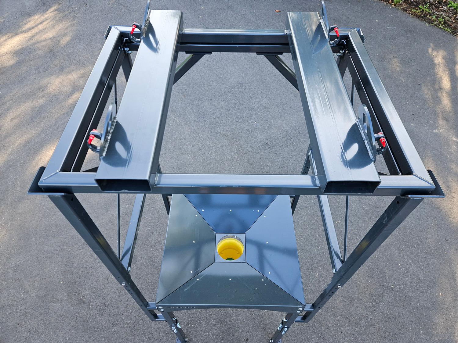 Modulo HI® big bag unloading station; funnel